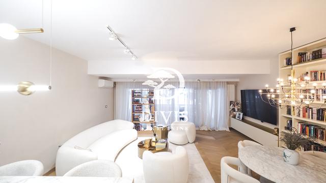 Stan, četvorosoban, Prodaja, 153m2, Aleksandra Stamboliskog