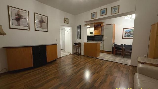 Stan, Dvosoban, Prodaja, 45m2, Crveni krst, Vračar, Vele Nigrinove