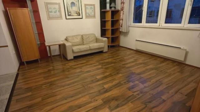 Stan, Dvosoban, Prodaja, 45m2, Crveni krst, Vračar, Vele Nigrinove