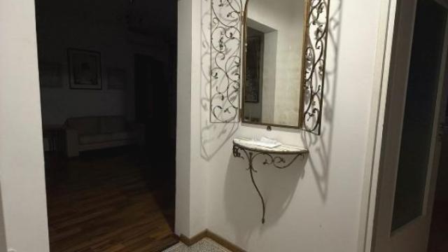 Stan, Dvosoban, Prodaja, 45m2, Crveni krst, Vračar, Vele Nigrinove