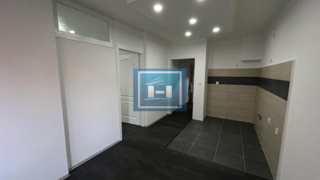 Stan, Dvosoban, Prodaja, 39m2, Centar, Gradska lokacija, Jagodina