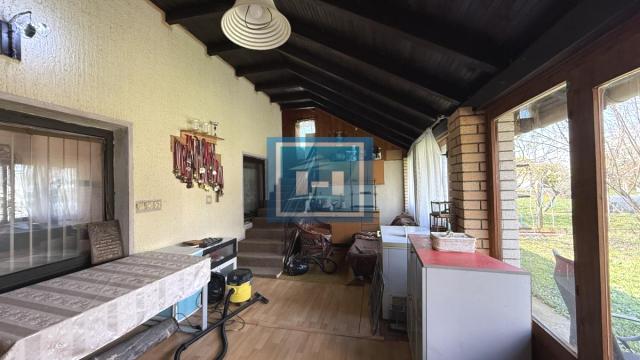 Kuća, četvorosoban, Prodaja, 160m2, Kupusara, Gradska lokacija, Jagodina