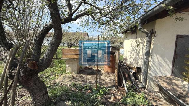 Kuća, četvorosoban, Prodaja, 160m2, Kupusara, Gradska lokacija, Jagodina