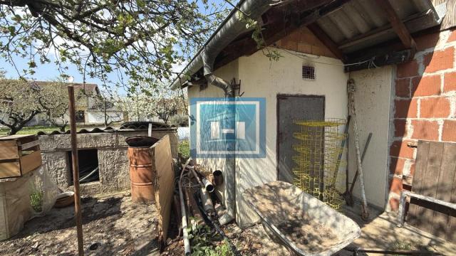 Kuća, četvorosoban, Prodaja, 160m2, Kupusara, Gradska lokacija, Jagodina