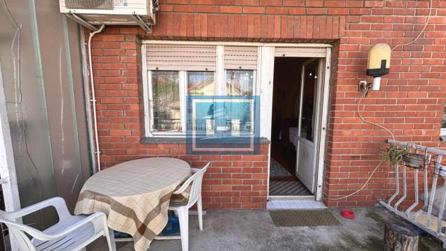 Kuća, četvorosoban, Prodaja, 344m2, Levač, Gradska lokacija, Jagodina