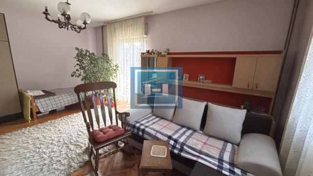 Kuća, četvorosoban, Prodaja, 344m2, Levač, Gradska lokacija, Jagodina