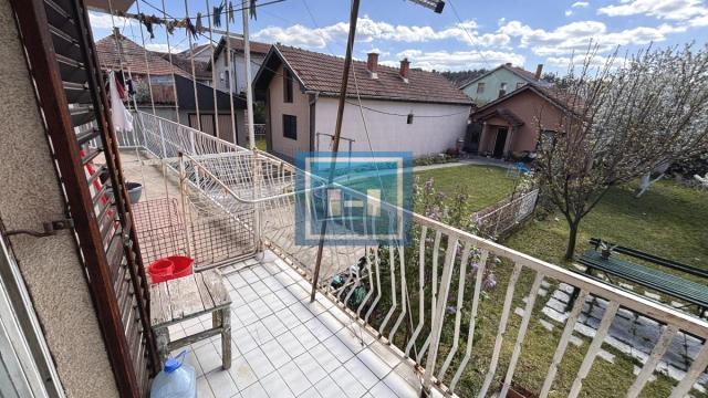 Kuća, četvorosoban, Prodaja, 344m2, Levač, Gradska lokacija, Jagodina