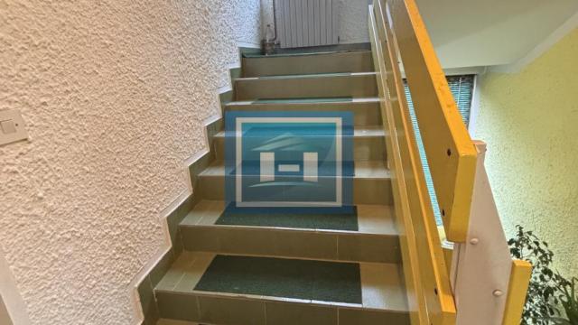 Kuća, četvorosoban, Prodaja, 344m2, Levač, Gradska lokacija, Jagodina