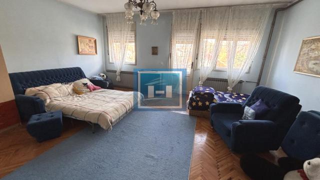 Kuća, četvorosoban, Prodaja, 344m2, Levač, Gradska lokacija, Jagodina