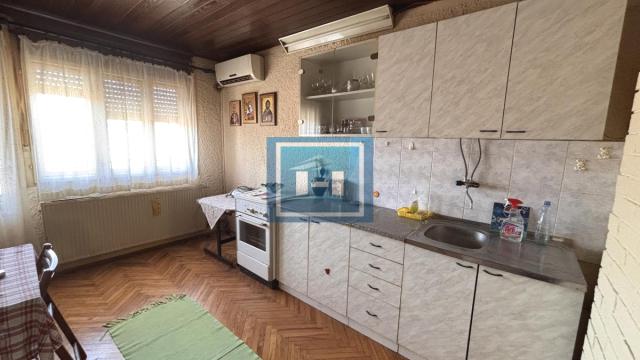 Kuća, četvorosoban, Prodaja, 344m2, Levač, Gradska lokacija, Jagodina