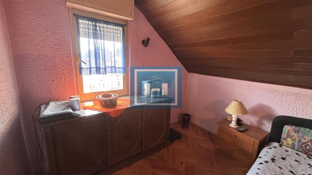 Kuća, četvorosoban, Prodaja, 344m2, Levač, Gradska lokacija, Jagodina