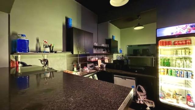 Poslovni prostor, Trosoban, Izdavanje, 68m2, Kneza Danila