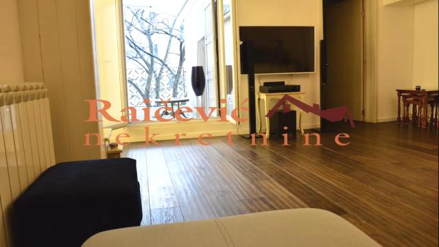 Stan, Trosoban, Prodaja, 82m2, Kalenić pijaca, Vračar, Topolska