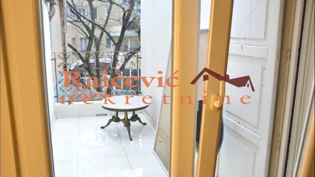 Stan, Trosoban, Prodaja, 82m2, Kalenić pijaca, Vračar, Topolska