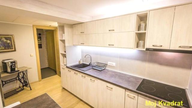 Stan, Dvosoban, Izdavanje, 150m2, Šumice, Voždovac, Vojislava Ilića