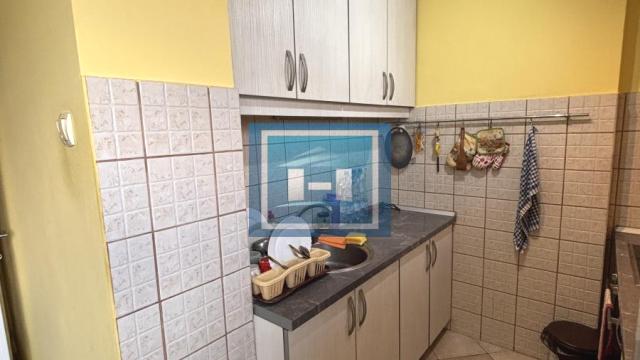 Stan, Trosoban, Prodaja, 73m2, Centar, Gradska lokacija, Jagodina