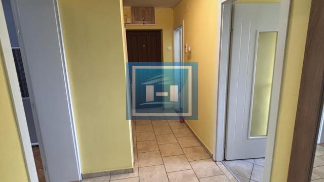 Stan, Trosoban, Prodaja, 73m2, Centar, Gradska lokacija, Jagodina