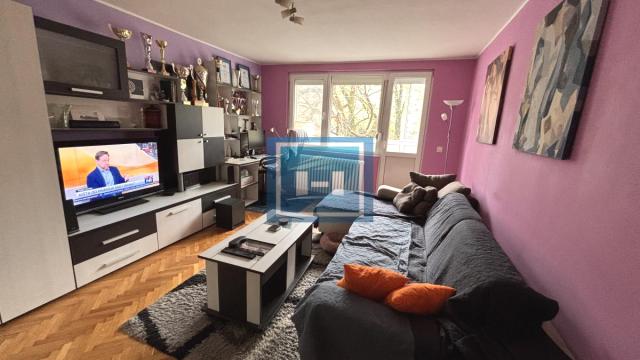 Stan, Trosoban, Prodaja, 73m2, Centar, Gradska lokacija, Jagodina