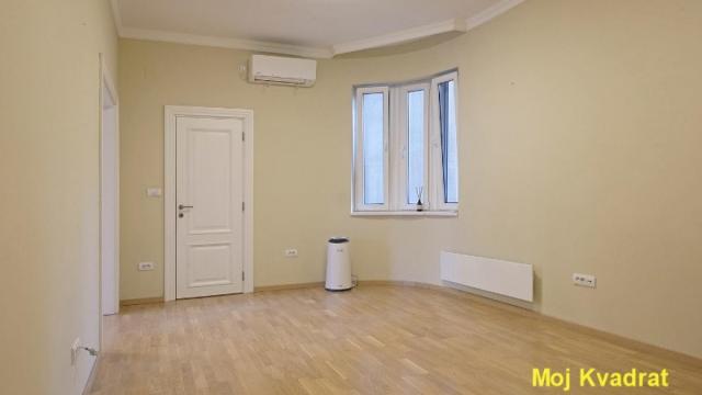 Stan, Trosoban, Prodaja, 65m2, Dorćol, Stari grad, Strahinjića Bana