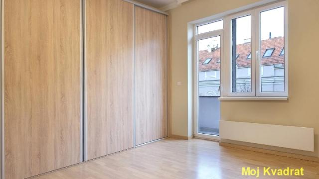 Poslovni prostor, Trosoban, Prodaja, 65m2, Dorćol, Stari grad, Strahinjića Bana