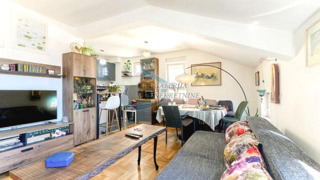 Stan, Trosoban, Prodaja, 94m2, Lekino brdo, Voždovac, Banjalučka