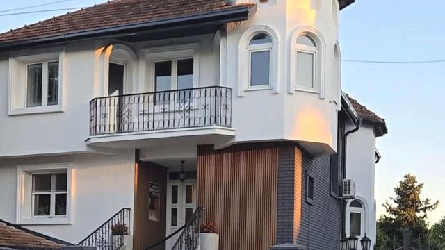 Kuća, Petosoban i veći, Prodaja, 300m2, Telep, Novi Sad, Milana Savica