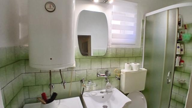 Kuća, četvorosoban, Prodaja, 117m2, Dože Đerđa