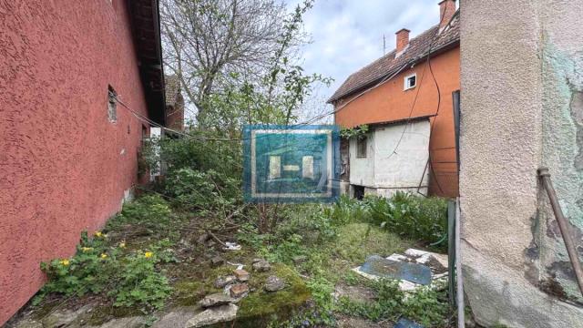 Kuća, četvorosoban, Prodaja, 124m2, Gradska lokacija, Ćuprija