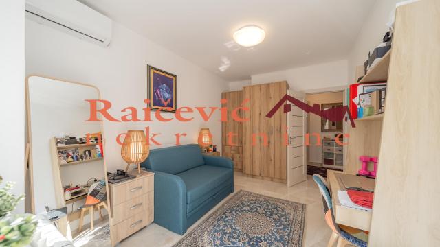 Stan, Trosoban, Prodaja, 80m2, Dedinje, Savski venac, Neznanog junaka