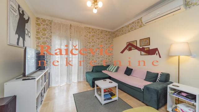 Stan, Trosoban, Prodaja, 79m2, Centar, Stari grad, Zmaja od Nocaja