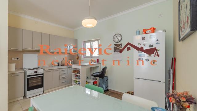 Stan, Trosoban, Prodaja, 79m2, Centar, Stari grad, Zmaja od Nocaja