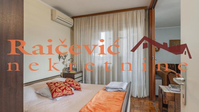 Stan, četvorosoban, Prodaja, 97m2, Dorćol, Stari grad, Visokog Stevana