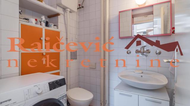 Stan, četvorosoban, Prodaja, 97m2, Dorćol, Stari grad, Visokog Stevana