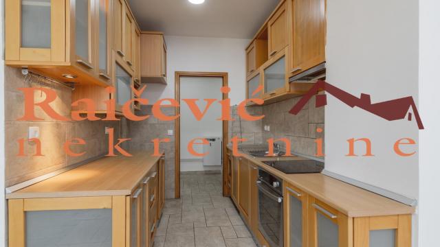 Stan, Trosoban, Prodaja, 90m2, Cvetkova pijaca, Zvezdara, Zivka Davidovica