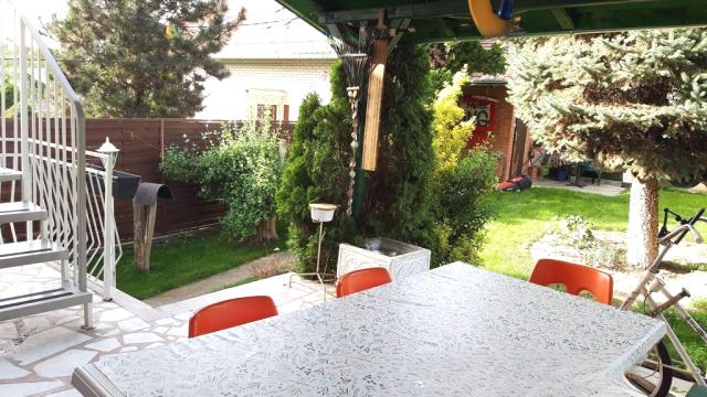 Kuća, Petosoban i veći, Prodaja, 250m2, Sremska Kamenica, Petrovaradin, Kneza Viseslava