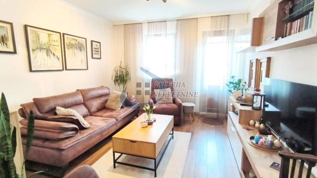 Stan, Dvoiposoban, Prodaja, 64m2, Blok 62, Novi Beograd, Dušana Vukasovića