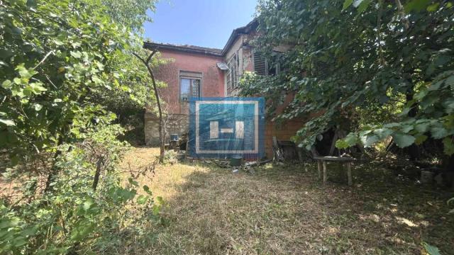 Kuća, Trosoban, Prodaja, 265m2, Aqua park, Gradska lokacija, Jagodina