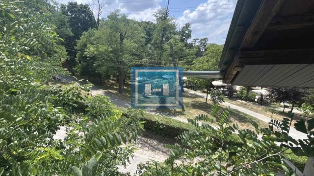 Kuća, Trosoban, Prodaja, 265m2, Aqua park, Gradska lokacija, Jagodina