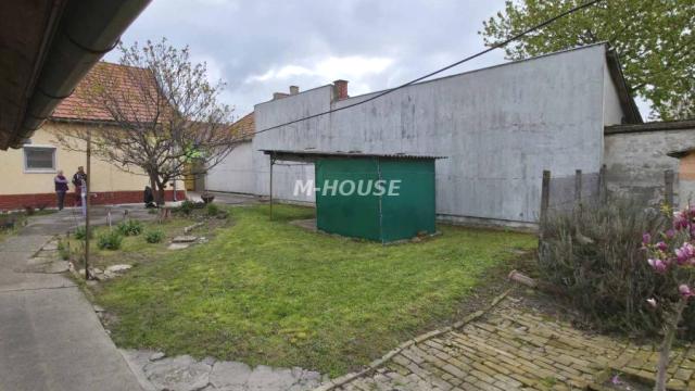 Kuća, Trosoban, Prodaja, 99m2, Gornja Varoš, Gradska lokacija, Sombor