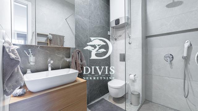 Stan, četvorosoban, Prodaja, 138m2, Tošin Bunar