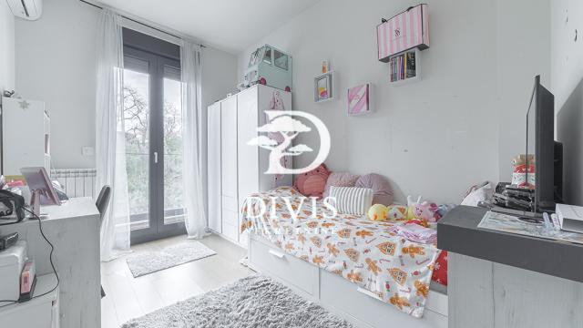 Stan, četvorosoban, Prodaja, 138m2, Tošin Bunar