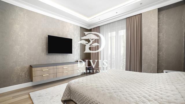 Stan, četvorosoban, Prodaja, 207m2, Mome Kapora