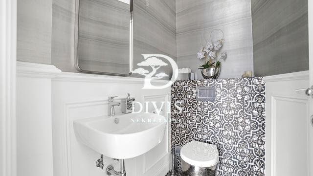 Stan, četvorosoban, Prodaja, 207m2, Mome Kapora