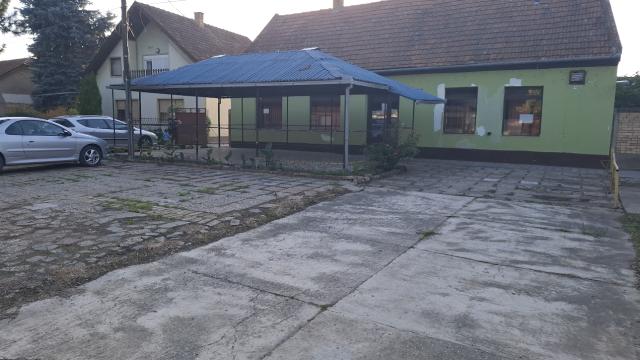 Kuća, Petosoban i veći, Prodaja, 300m2, Dože Đerđa