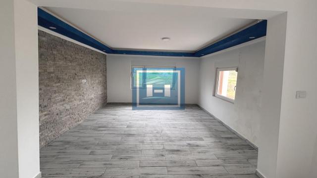 Kuća, četvorosoban, Prodaja, 302m2, Kočino Selo, Okolno mesto, Jagodina