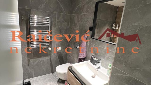 Stan, Garsonjera, Prodaja, 27m2, Beograd na vodi, Savski venac, Hercegovacka