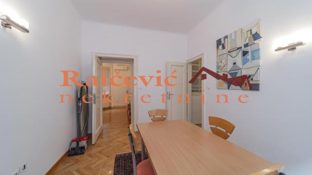 Stan, Dvosoban, Izdavanje, 60m2, Centar, Stari grad, Vase Carapica