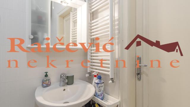 Stan, Dvosoban, Izdavanje, 60m2, Centar, Stari grad, Vase Carapica