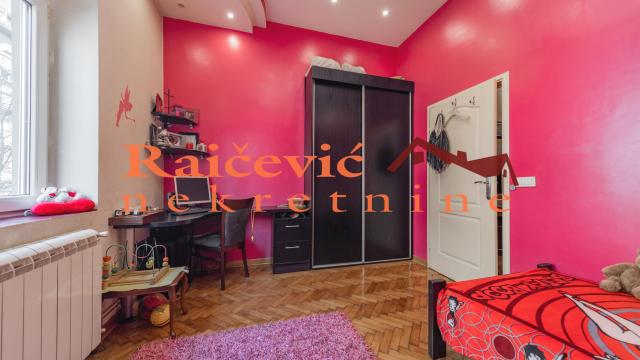 Stan, Trosoban, Prodaja, 86m2, Cvetni trg, Vračar, Resavska