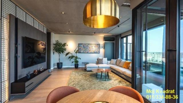 Stan, Trosoban, Izdavanje, 193m2, Dunavski kej, Stari grad, Dunavska